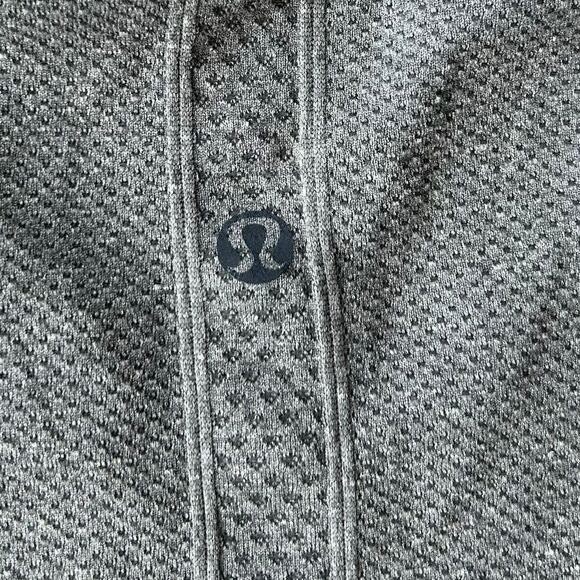 Lululemon Women’s 10 Swiftly Tech Long Sleeve Tee Heather Gray Sporty Athletic - Picture 5 of 6